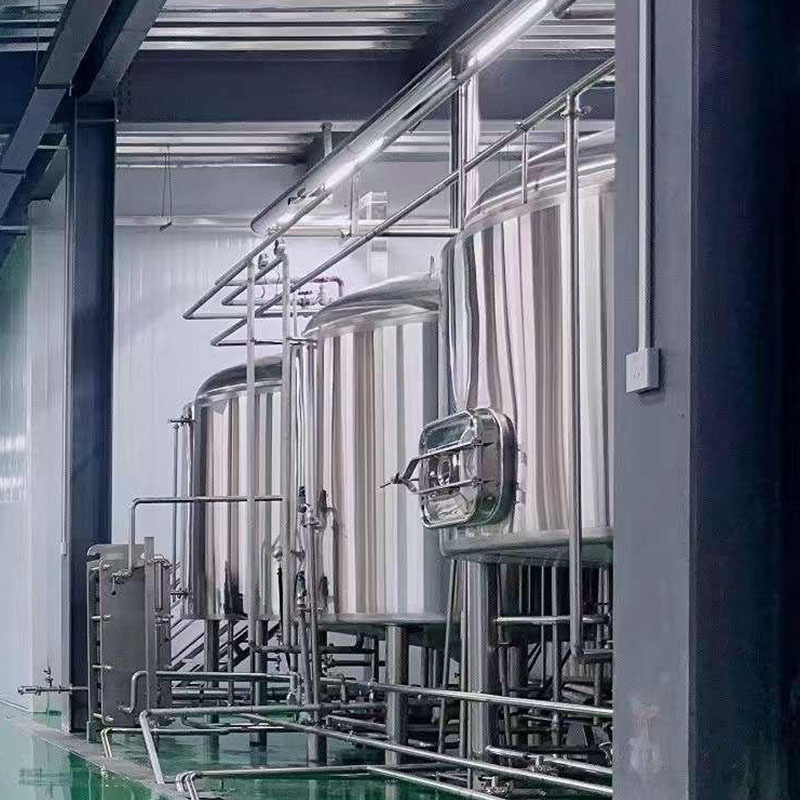 高明精酿啤酒设备